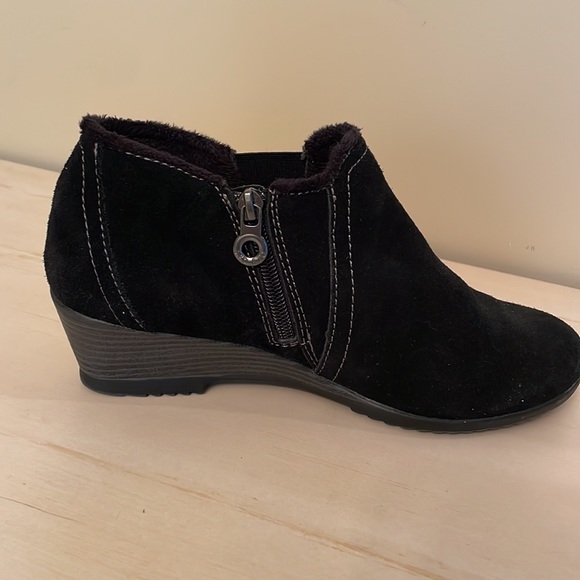 Black Sporto booties Sz 8.5 - Picture 3 of 4